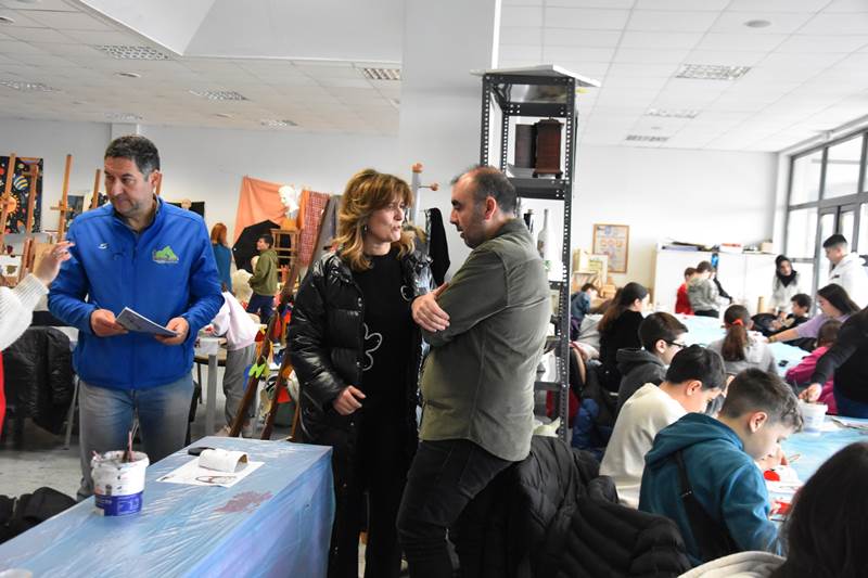 «Κατασκευάζοντας έναν πρόσωπο»